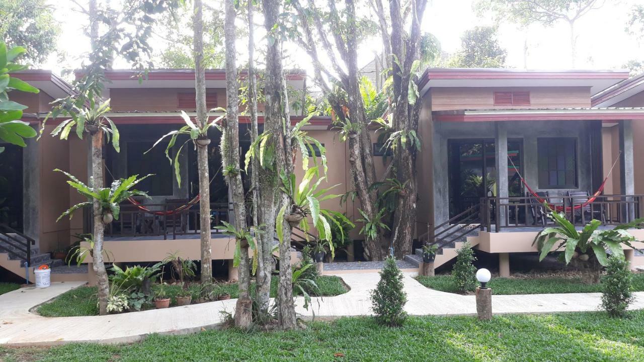Fill - Feel @ Long Beach Resort Koh Lanta Exterior photo