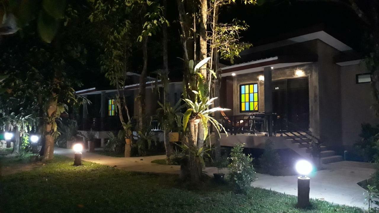 Fill - Feel @ Long Beach Resort Koh Lanta Exterior photo